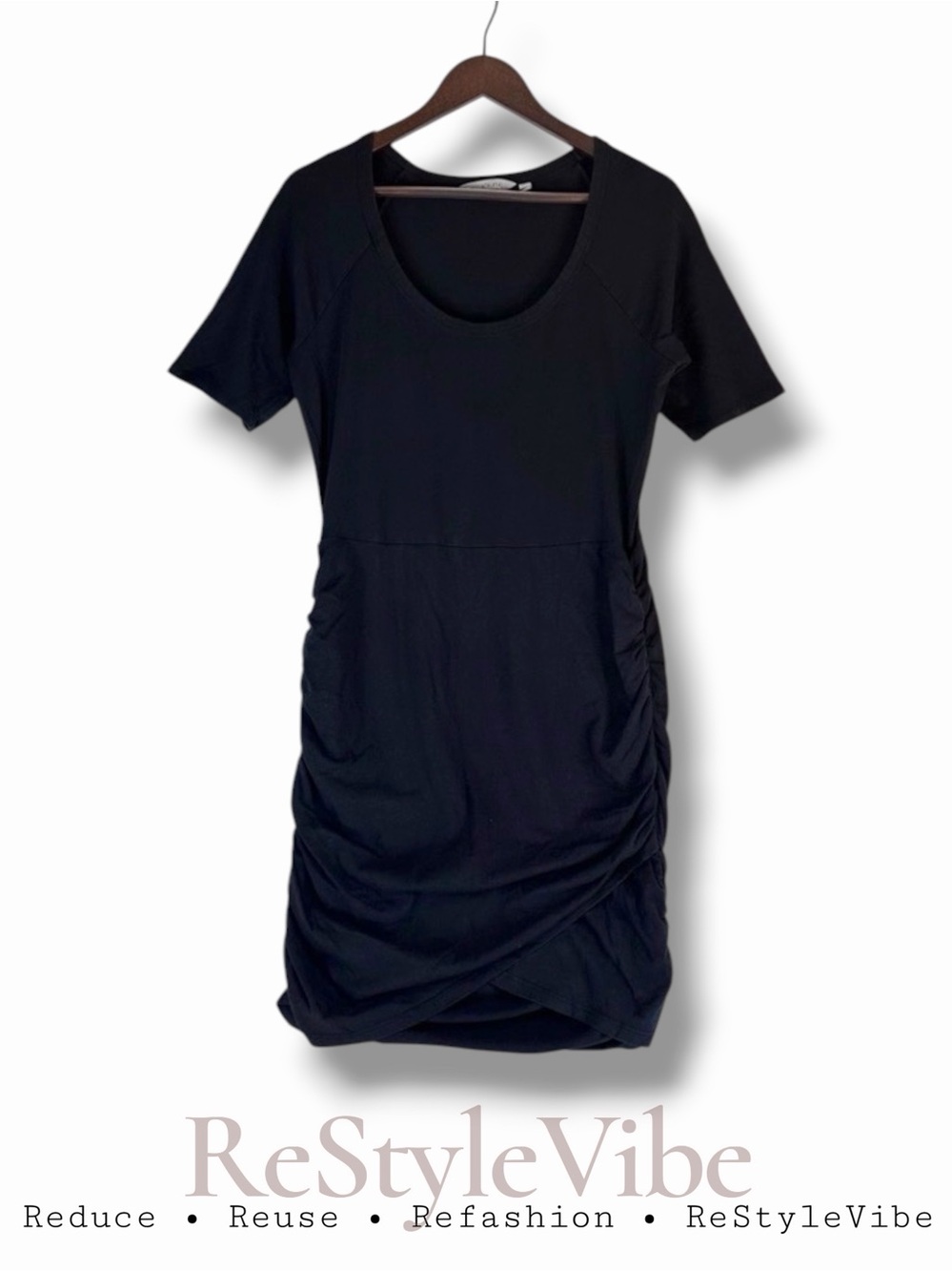 ATHLETA Women’s Size M Dress MIDI Length Knit Stretch Ruched Black